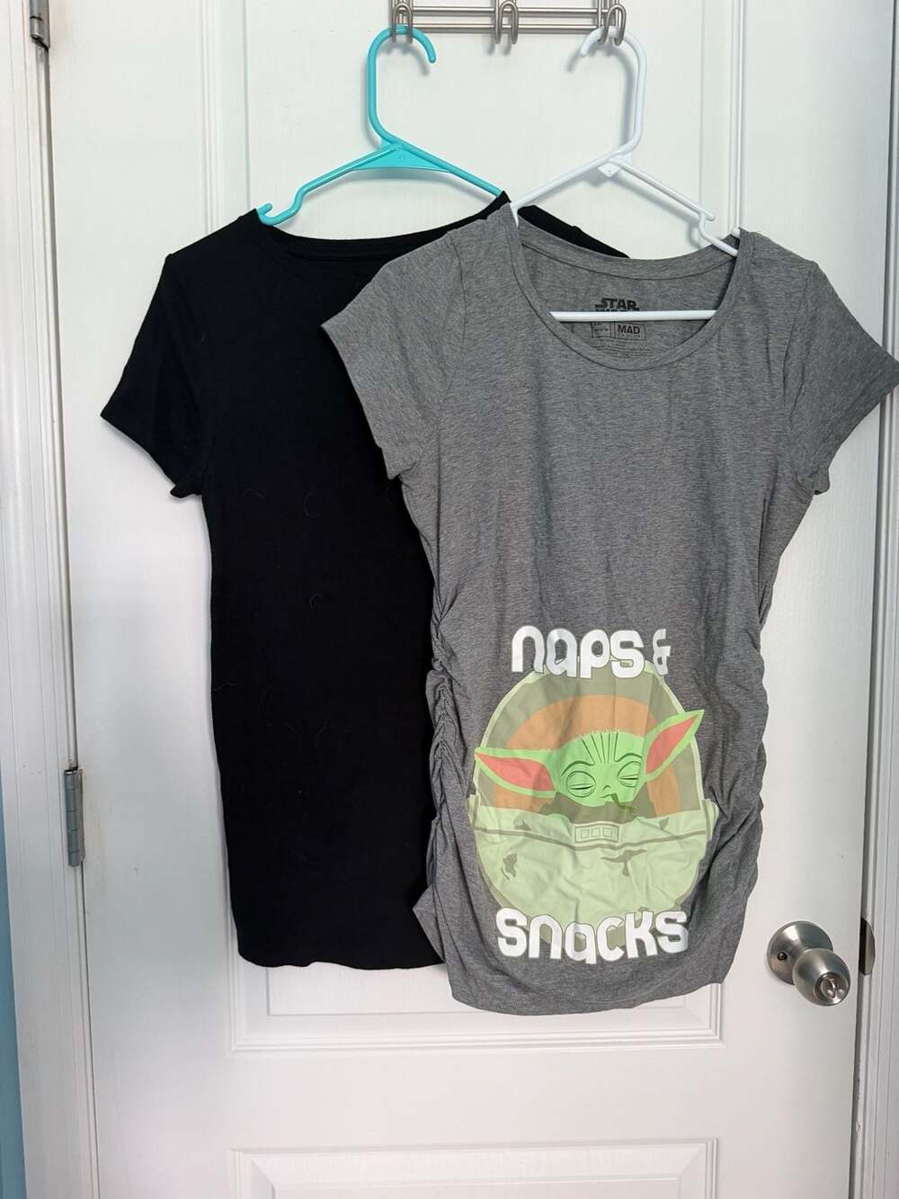 Star Wars The Mandalorian Grogu 'Naps & Snacks' & black maternity shirts